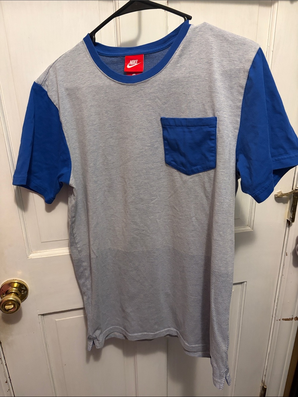 Nike Men’s Grey Tee with Royal Blue Sleeves and Pocket